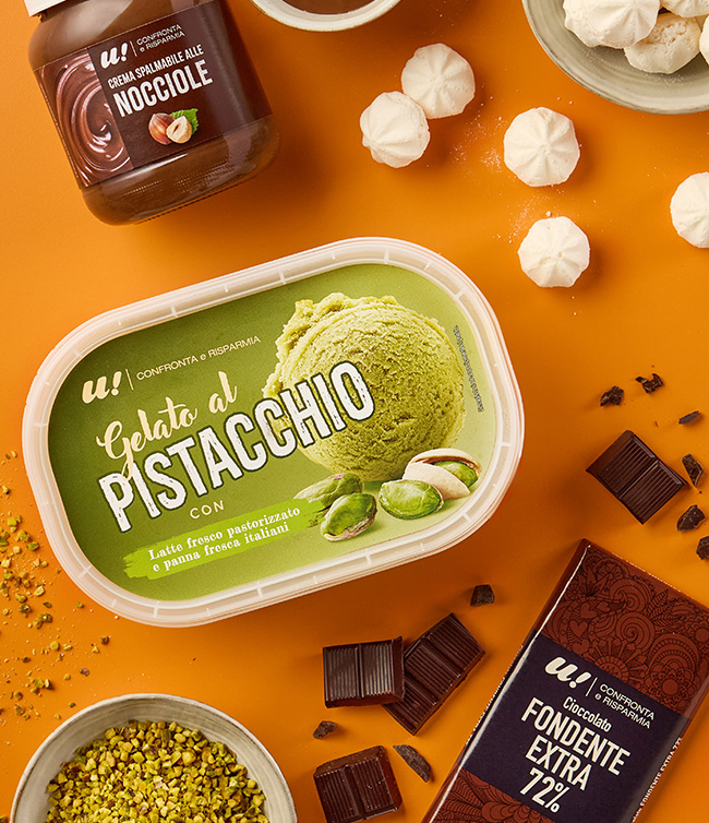 Tronchetto gelato al pistacchio
